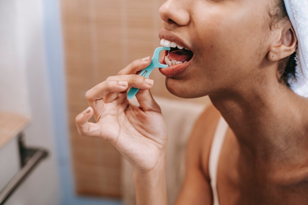 Can Flossing Pull Out A Filling?